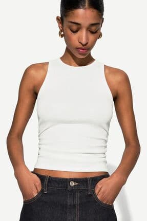 Büzgülü ve askılı t-shirt